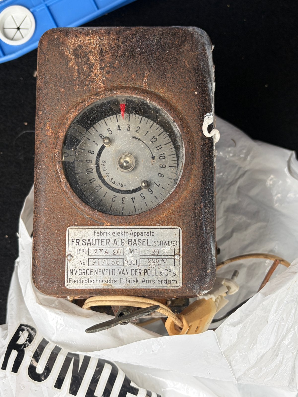 Oude meter, Verzenden