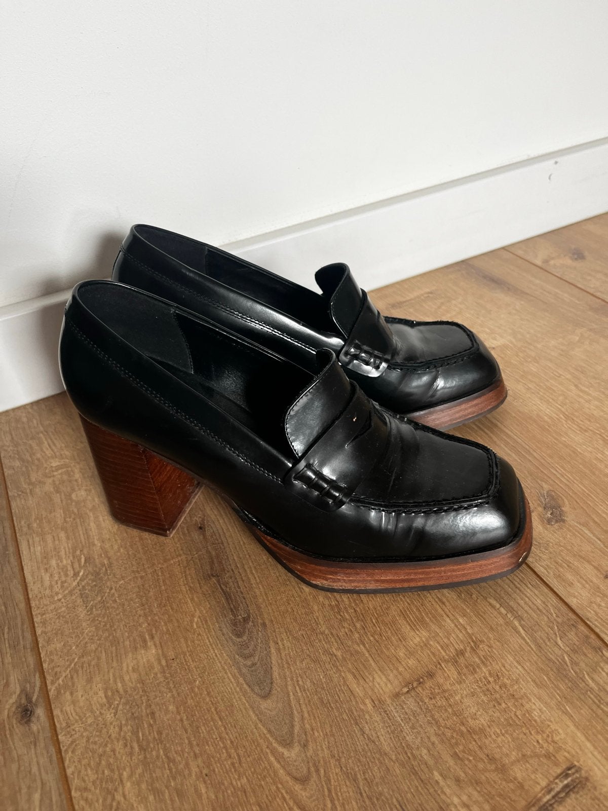 Alohas zwarte loafers met hak - Maat 38, Ophalen of Verzenden, Zo goed als nieuw, Instappers, Zwart