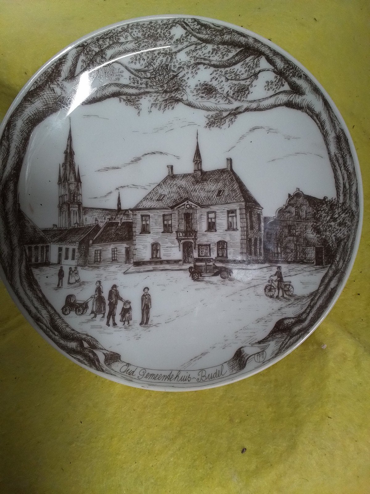 15597) mooi oud bordje Gemeente huis Budel, Ophalen of Verzenden