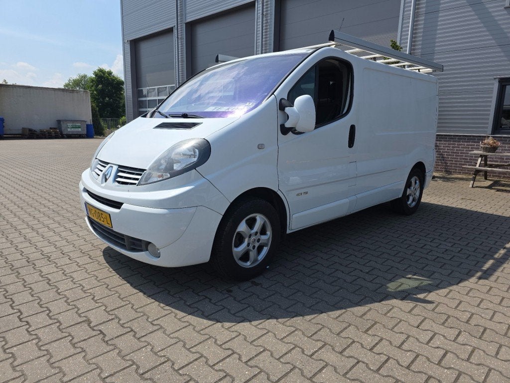 Renault TRAFIC, Auto's, 15 km/l, 1995 cc, 4 cilinders, Renault