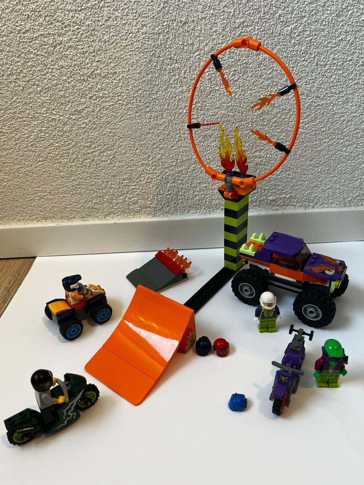 Lego City Stuntz & Racing sets (60255, 60299, 60296, 60251), Ophalen of Verzenden, Gebruikt