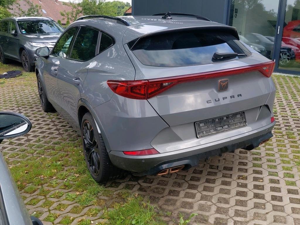 CUPRA Formentor e-Hybrid VZ Copper Ed. PANODAK l TREKHAAK l, Auto's, Cupra, Gebruikt, Zwart, 4 cilinders, Formentor