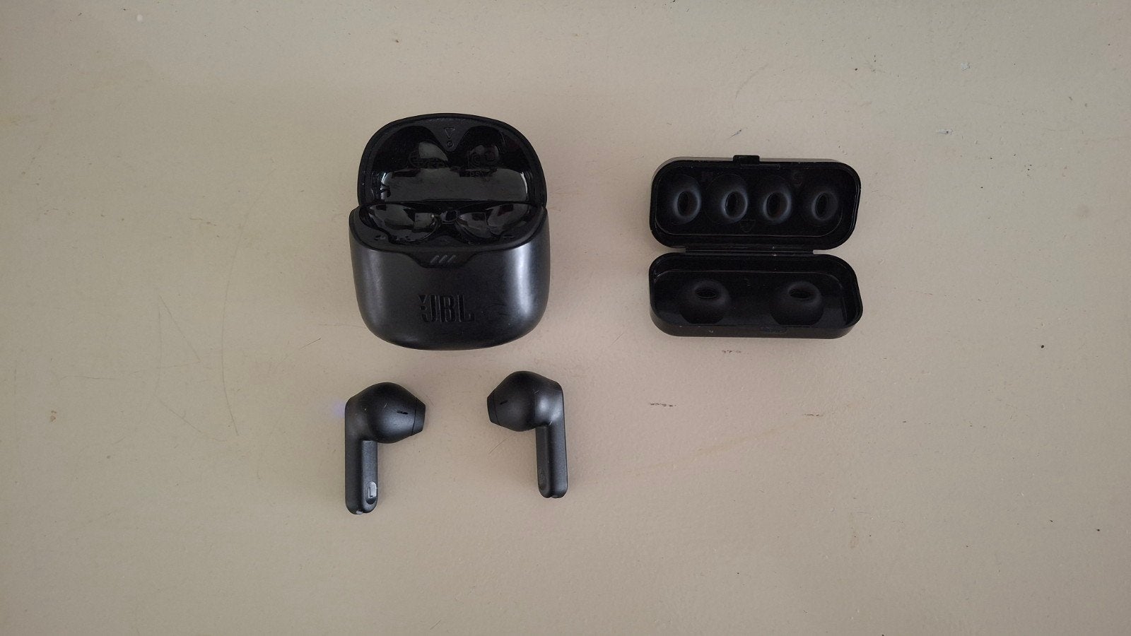 JBL Tune Flex, Ophalen of Verzenden, Zo goed als nieuw, Overige merken, Draadloos