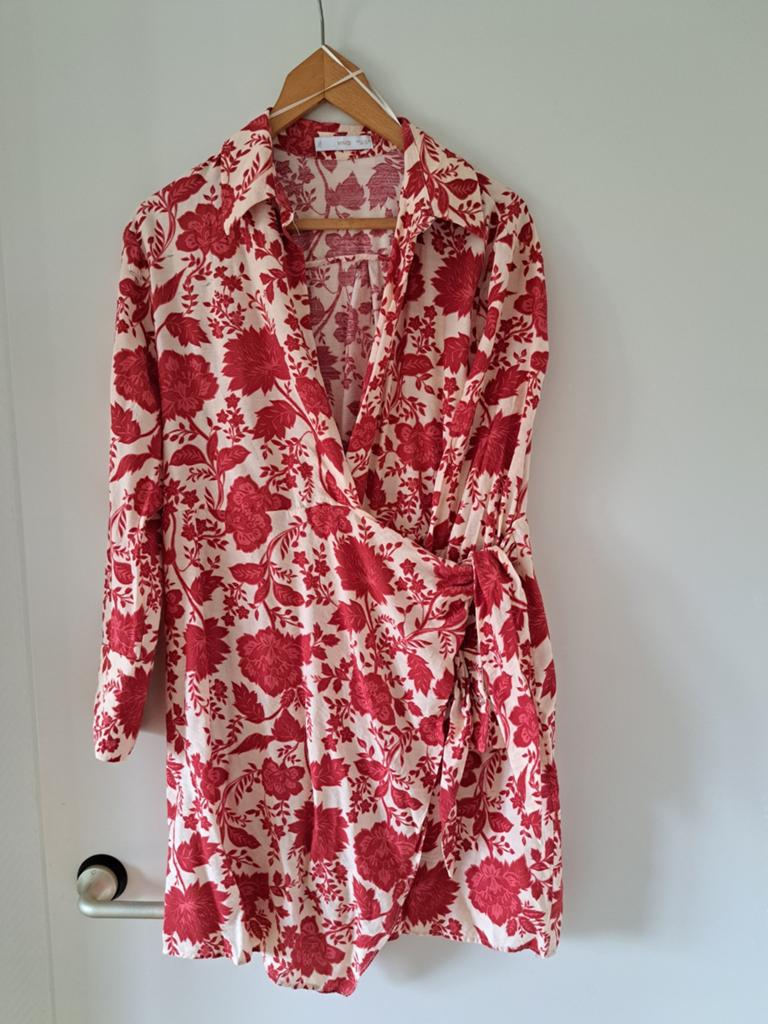 Doorslagblouse, vrolijk,rood, gebroken wit, Maat 46/48 (XL) of groter, Ophalen of Verzenden, Zo goed als nieuw, Boven de knie