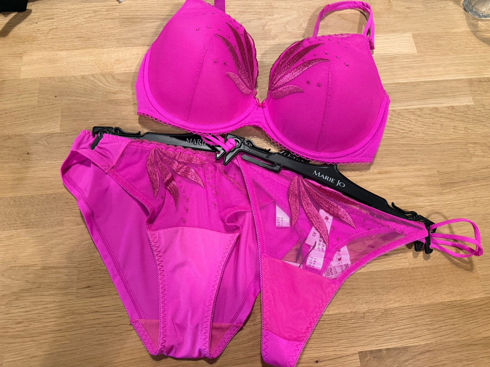 Marie Jo bh 75E NIEUW!! Bh nu €55, Ophalen of Verzenden, Roze, BH