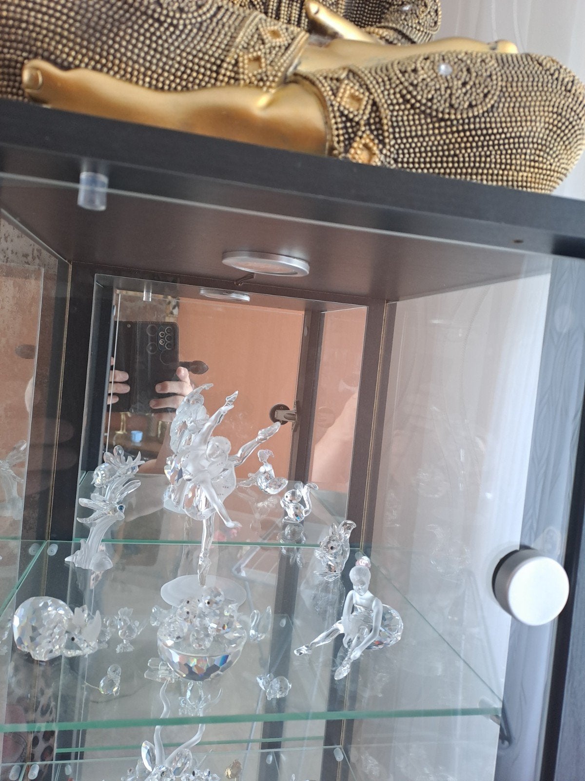 kast vol swarovski, Ophalen, Zo goed als nieuw, Figuurtje