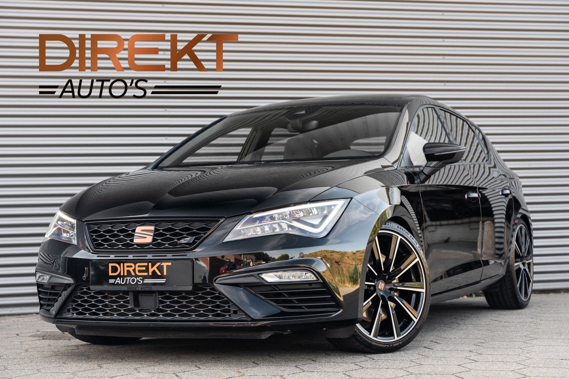 SEAT Leon 2.0 TSI CUPRA PANO BEATS KEYLESS CAMERA TREKHAAK, 15 km/l, Gebruikt, Zwart, 4 cilinders