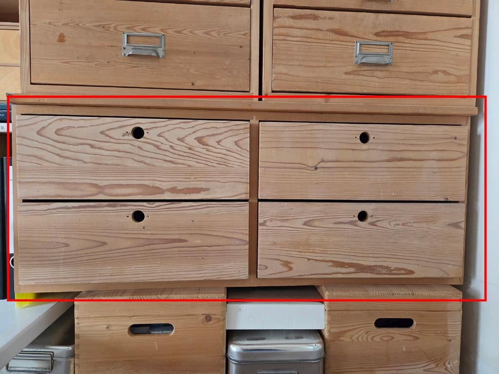ladenblok Lundia, Ophalen, Gebruikt