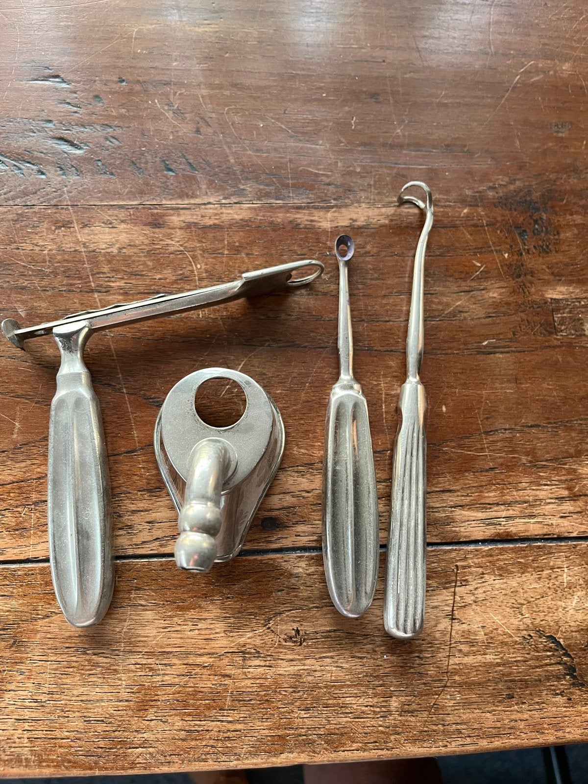 Antiek Medisch Instrumentarium - Set van 4 Stuks, Ophalen