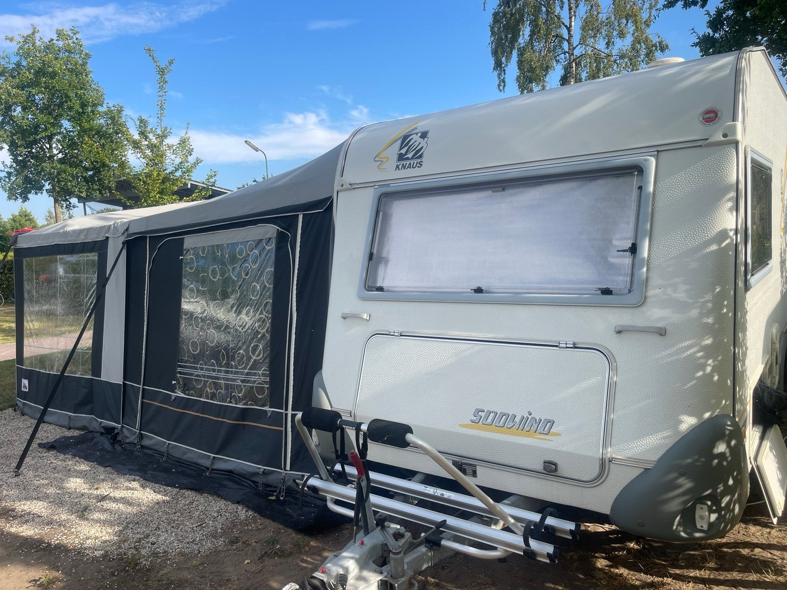 Knaus 450 type 6205 uit 1998 in goede staat, Vast bed, Treinzit, Particulier, Knaus