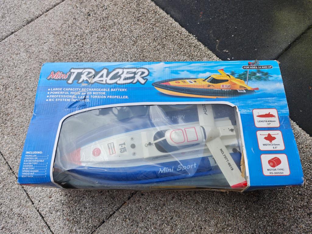 Nieuwe Mini Tracer RC Raceboot - Ongebruikt in Doos, Ophalen of Verzenden