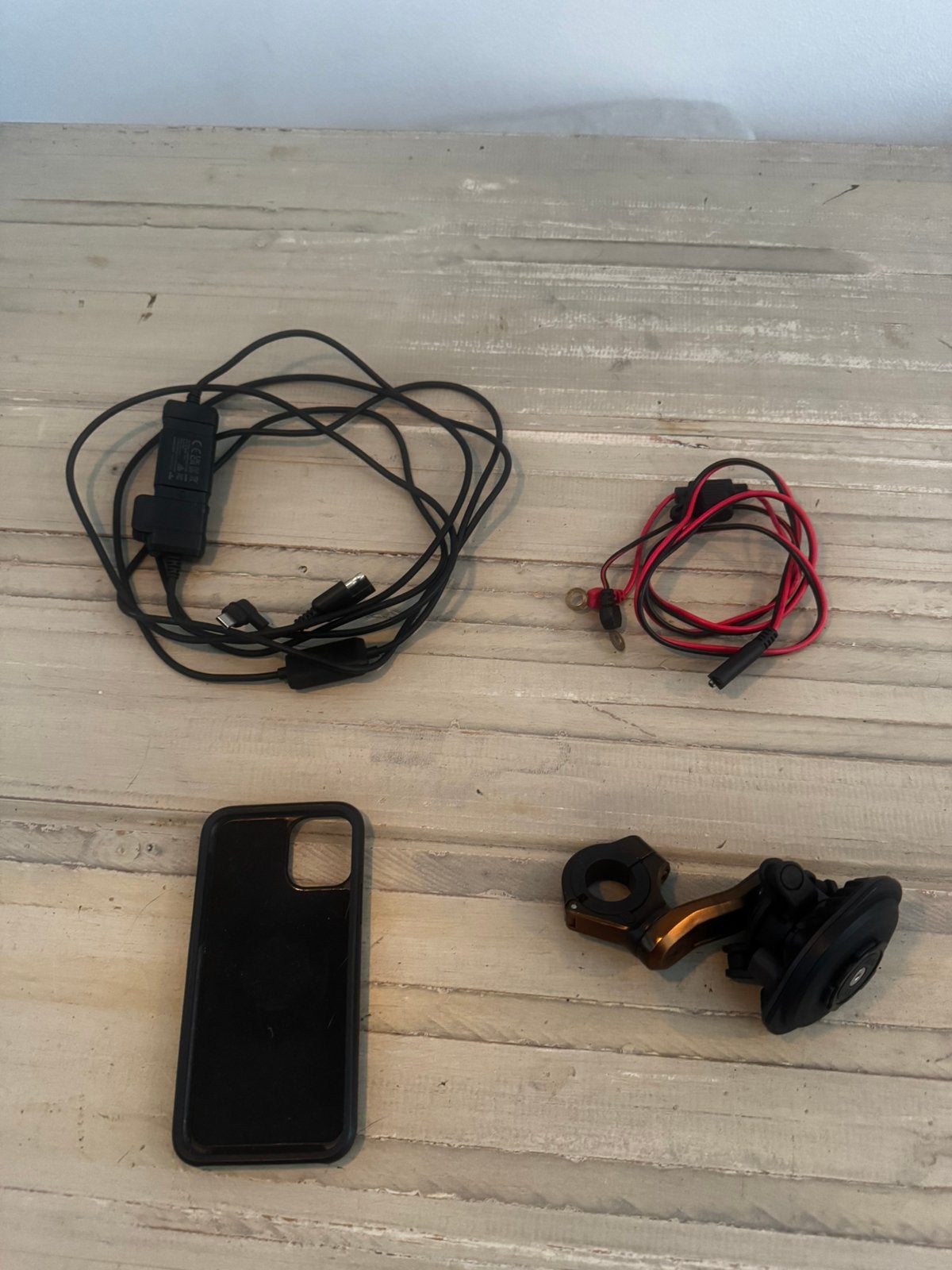 Quad Lock motor telefoonhouder–compleet met draadloos laden, Auto diversen, Ophalen of Verzenden, Gebruikt