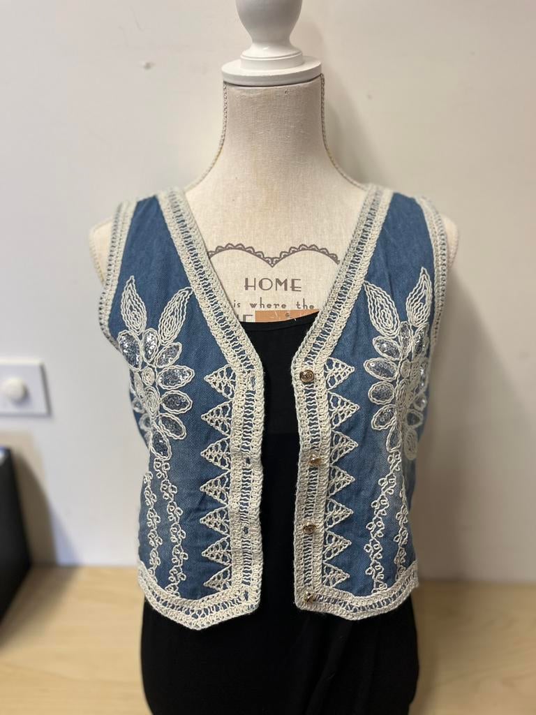 Denim gilet met mooie details, Maat 38/40 (M), Overige typen, Blauw, Nieuw