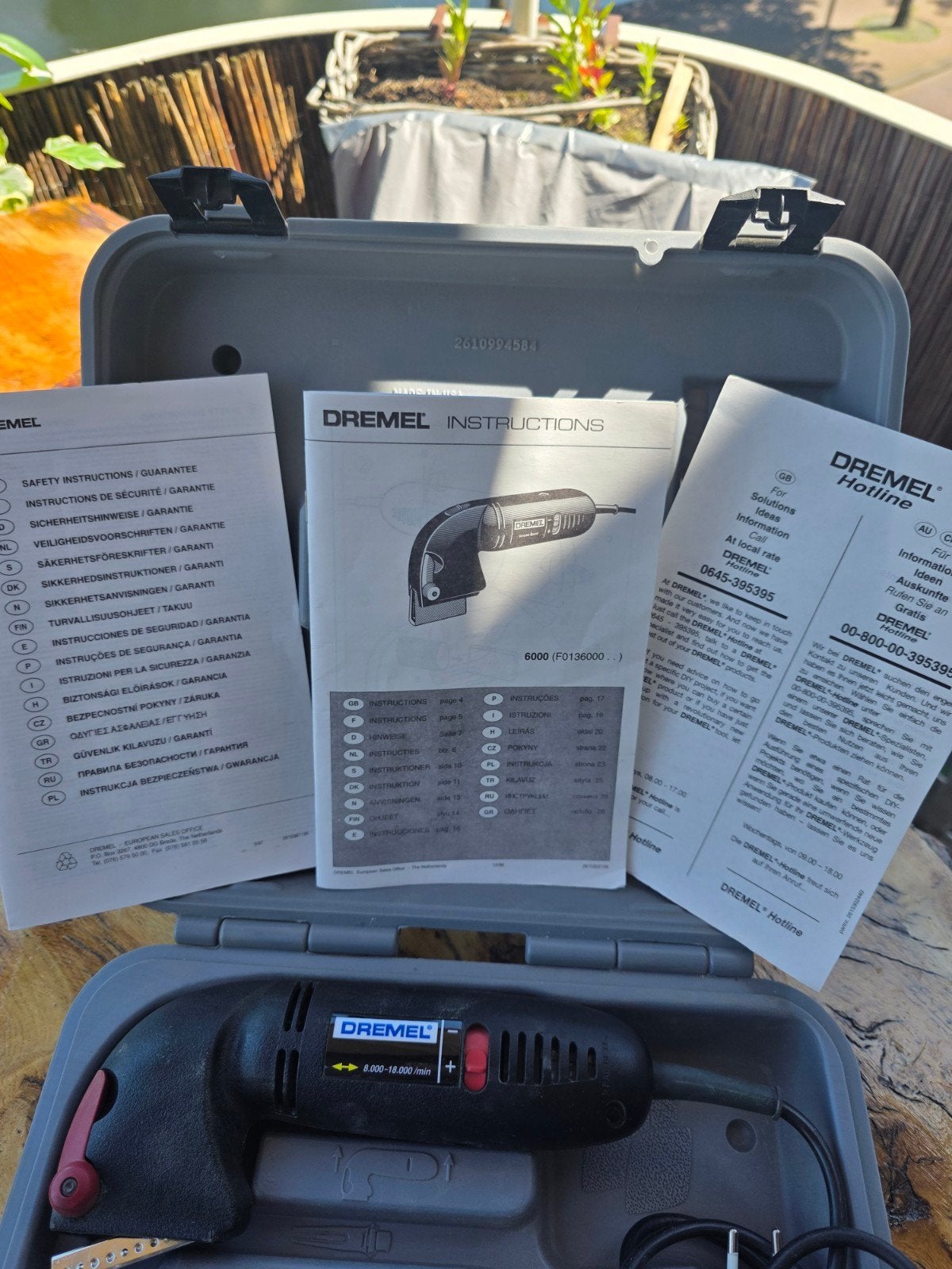 Dremel 6000 Vlakschuurmachine met accessoires, Ophalen of Verzenden