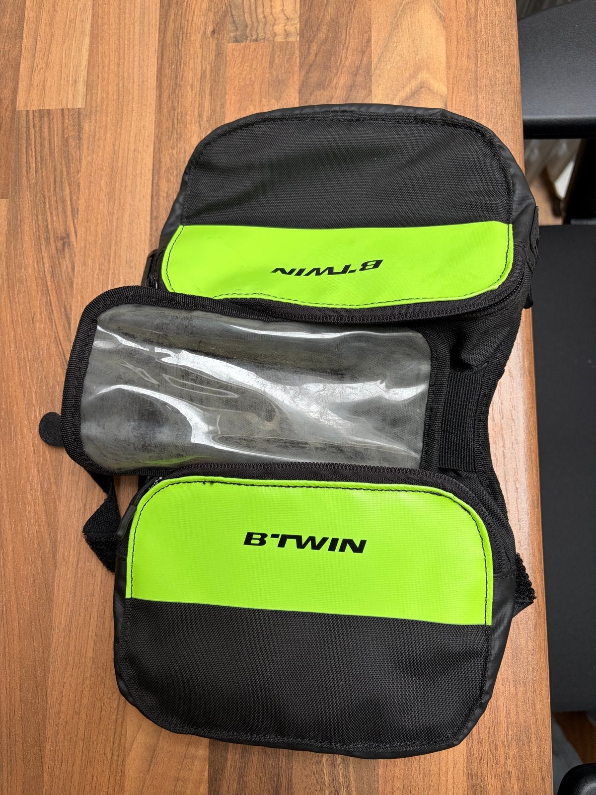 B'Twin Fiets Telefoonhouder Tasje - Zwart/Neon Groen, Fietsen en Brommers, Ophalen, Zo goed als nieuw