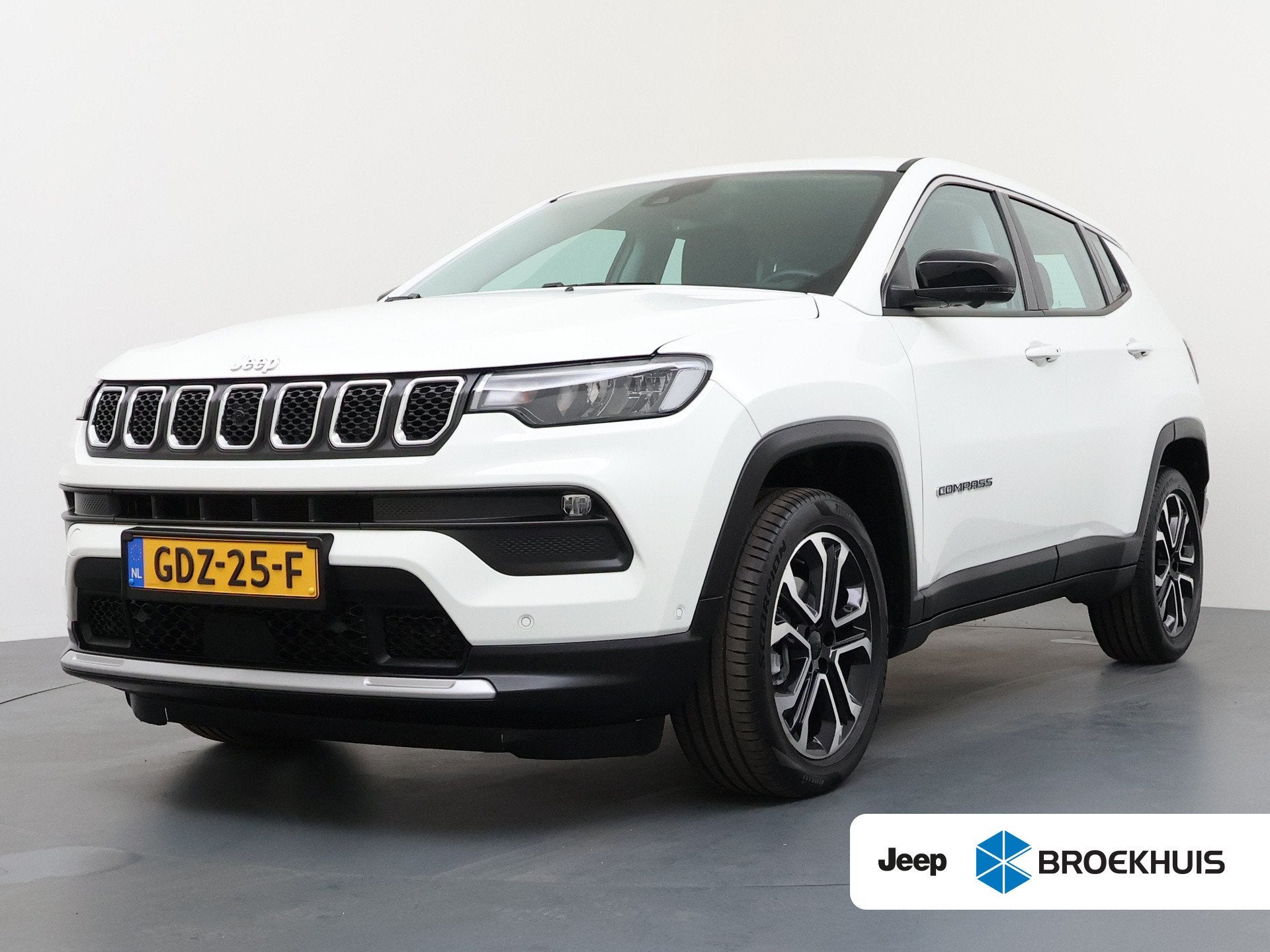 Jeep Compass 1.5T e-Hybrid Altitude, Auto's, 12 maanden, Gebruikt, Euro 6, 4 cilinders