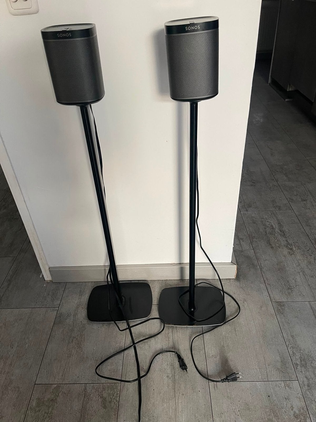 Sonos play 1speakerset met standaarden, Ophalen, Stereo speakers, WiFi, Zo goed als nieuw