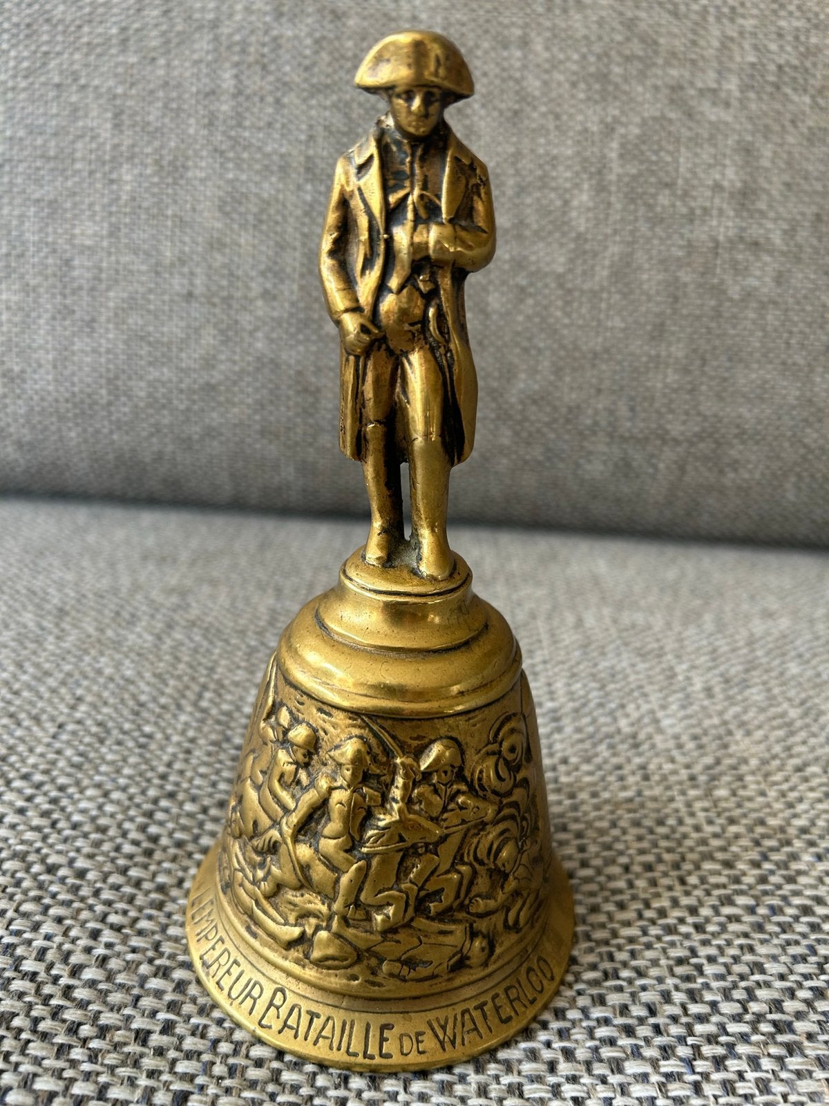 Koperen bel met Napoleon figuur en reliëf, Ophalen of Verzenden