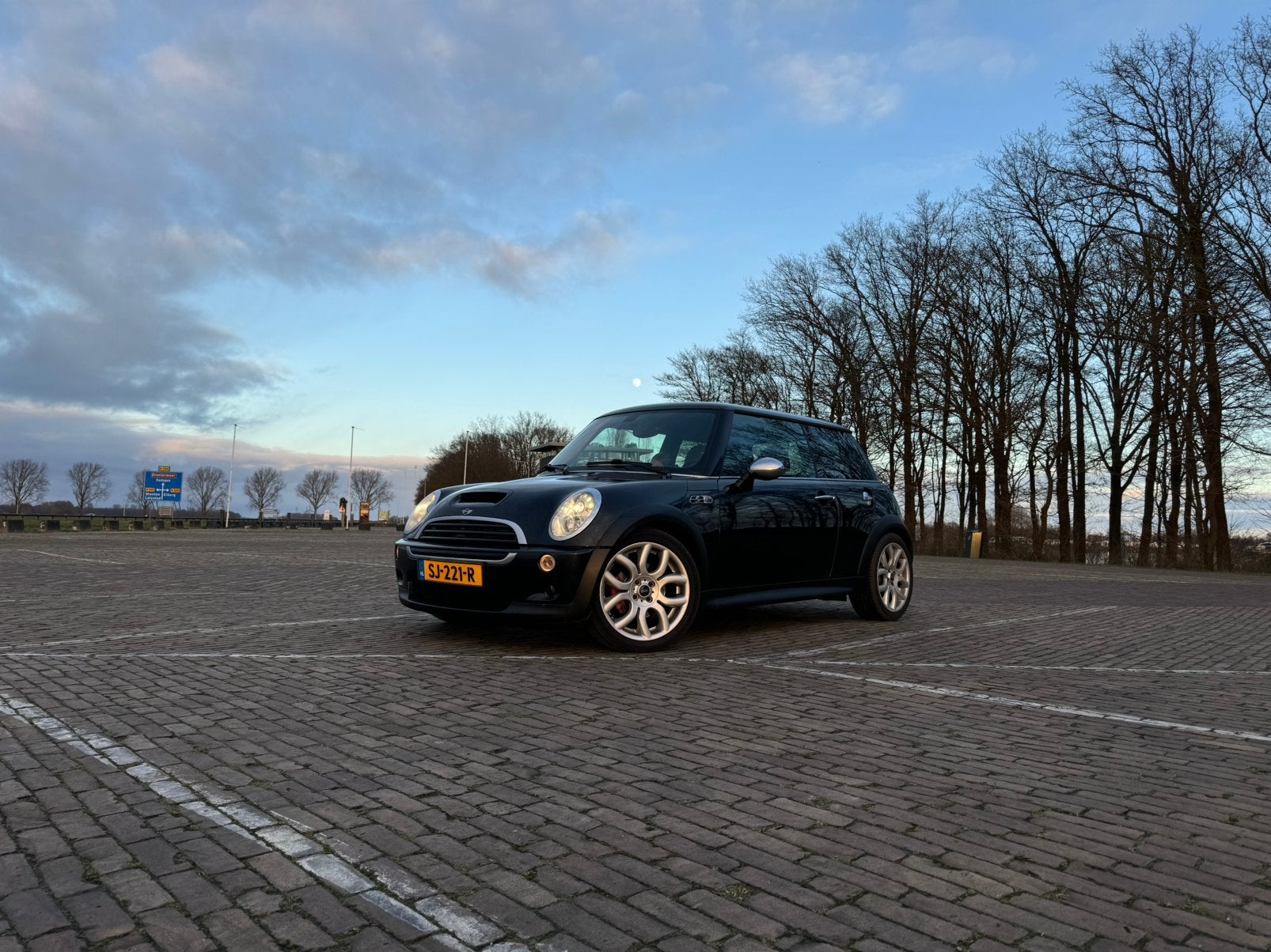 Mini 1.6 16V Cooper S 2006 Zwart, Auto's, Mini, Voorwielaandrijving, Navigatiesysteem, 4 cilinders, 4 stoelen