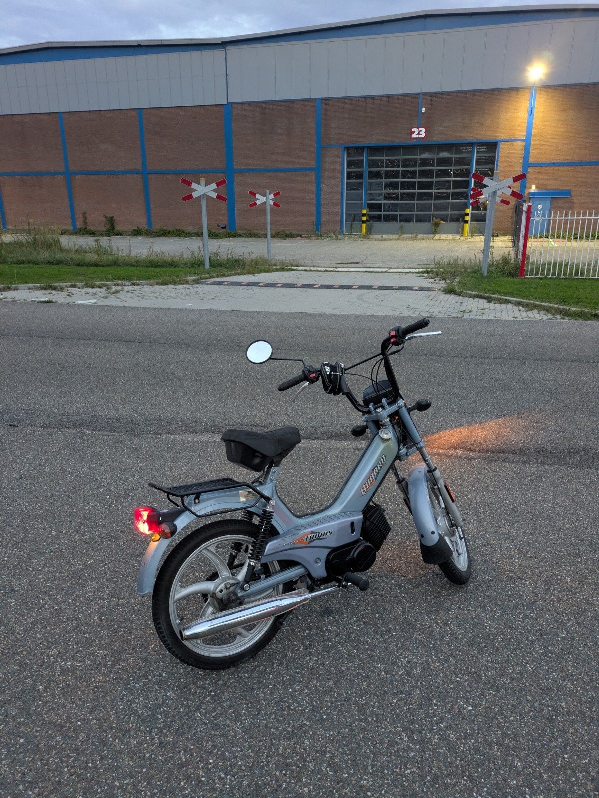 Leuke Tomos met e-start, Ophalen, Gebruikt