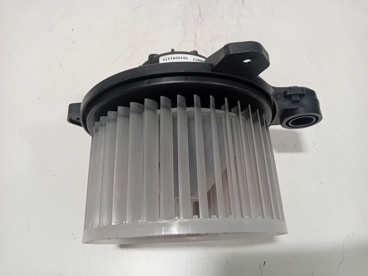 Kachel ventilator motor Opel Karl, Auto-onderdelen, Onderdelen@venauto.nl, Van der Ven Autorecycling B.V., Gebruikt, Ettenseweg 76, 4706 PB Roosendaal, The Netherlands