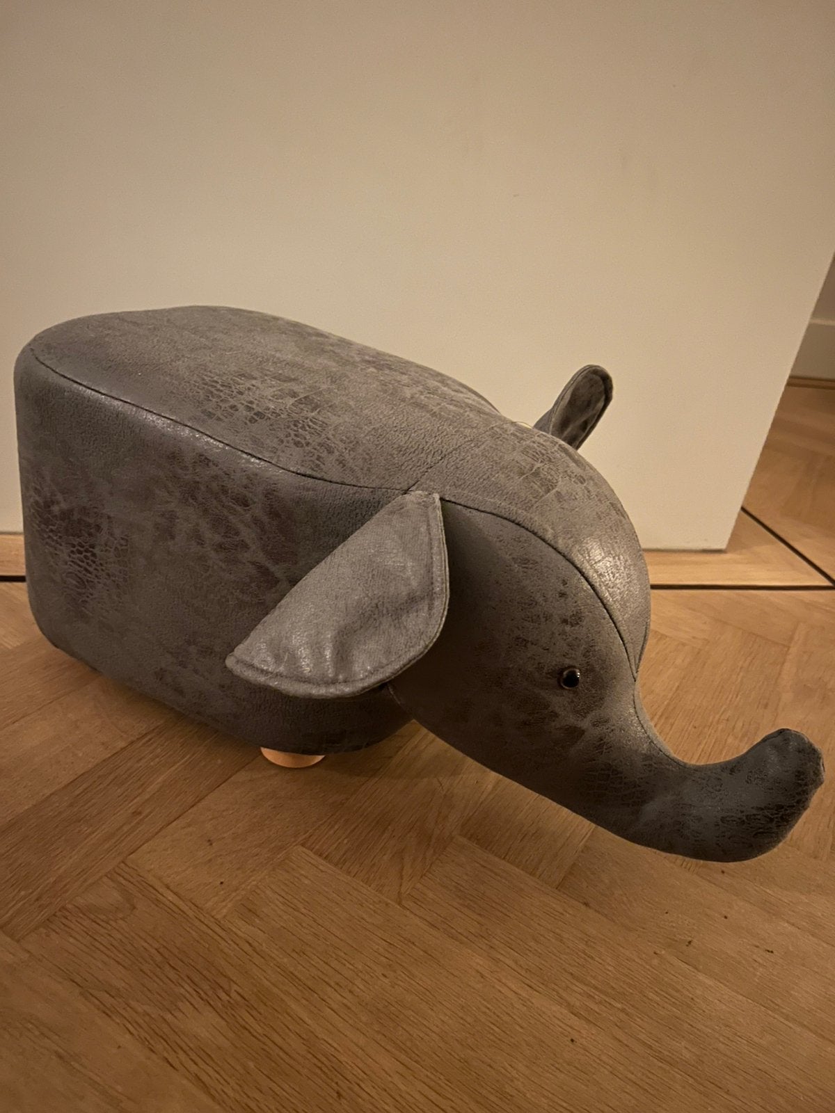 Kinder olifant krukje, Grijs, Ophalen, Zo goed als nieuw, Zitmeubel