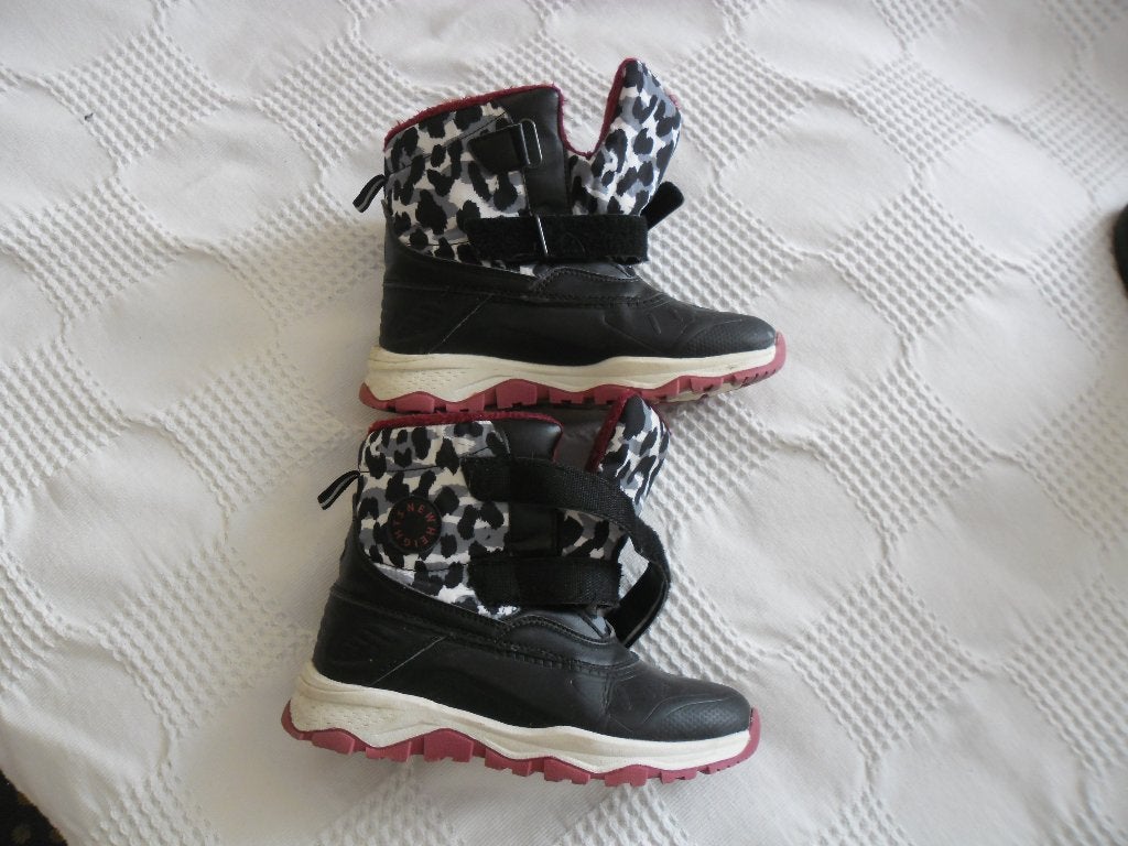 z.g.a.n. kinder snowboots Maat 34, Pepperts!, Jongen of Meisje, Ophalen of Verzenden, Laarzen
