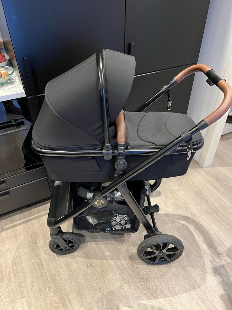 Mooie nette kinderwagen Bbee, Overige merken, Ophalen of Verzenden, Zo goed als nieuw, Combiwagen