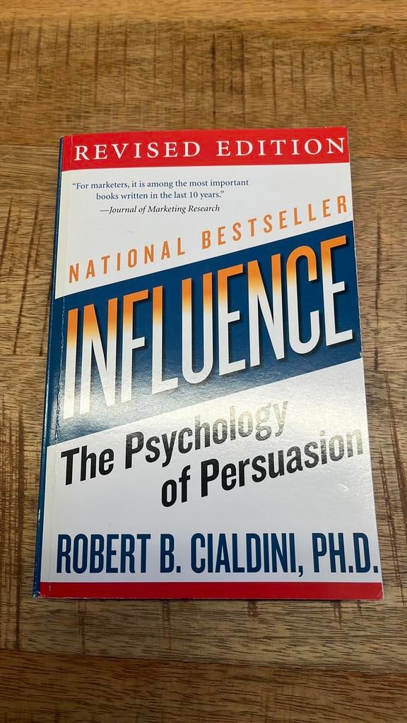 Robert B. Cialdini PhD - influence, Ophalen of Verzenden, Robert B. Cialdini PhD