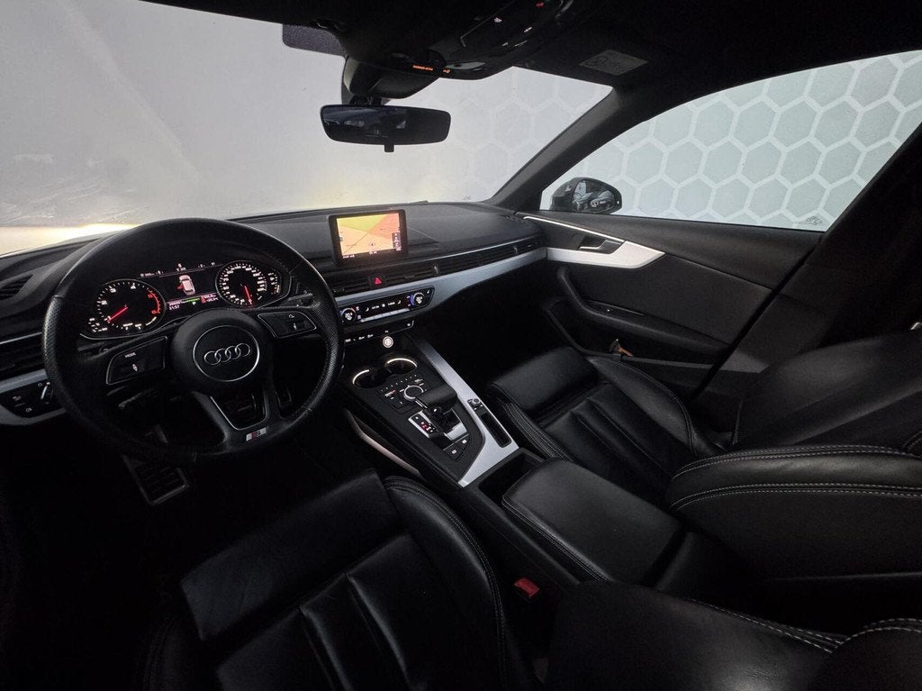 Audi A4 Avant 2.0 TDI Sport Sline black edition Trekhaak NAP, Auto's, Audi, Gebruikt, A4, 23 km/l, Diesel