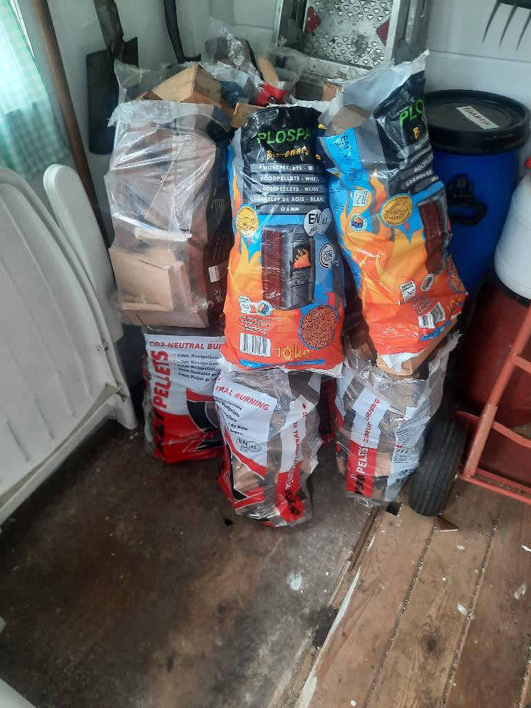 te koop kachelhout, Minder dan 3 m³, Ophalen, Eikenhout