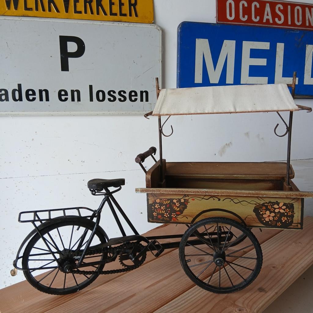 Bakfiets op schaal, Ophalen, Gebruikt