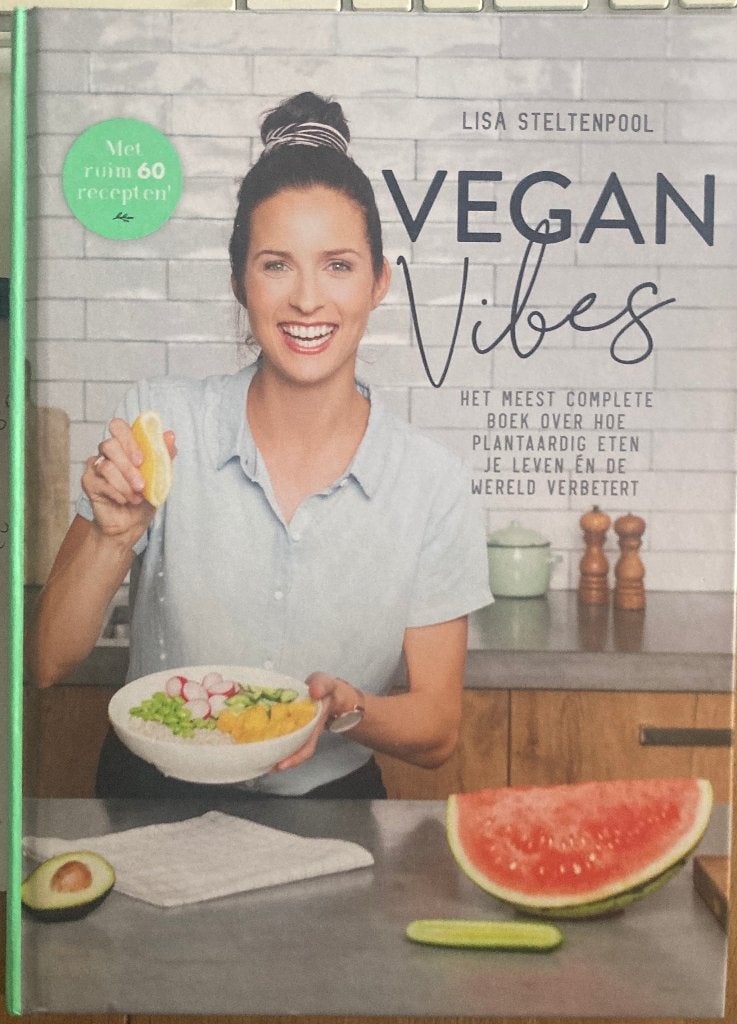 Vegan Vibes - Lisa Steltenpool, Boeken, Kookboeken, Zo goed als nieuw, Vegetarisch, Ophalen of Verzenden