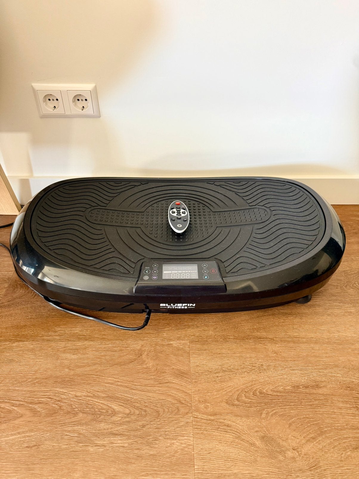 Bluefin Fitness Ultra Slim 3D Vibration Plate – Like New, Ophalen, Kunststof, Trilplaat, Armen