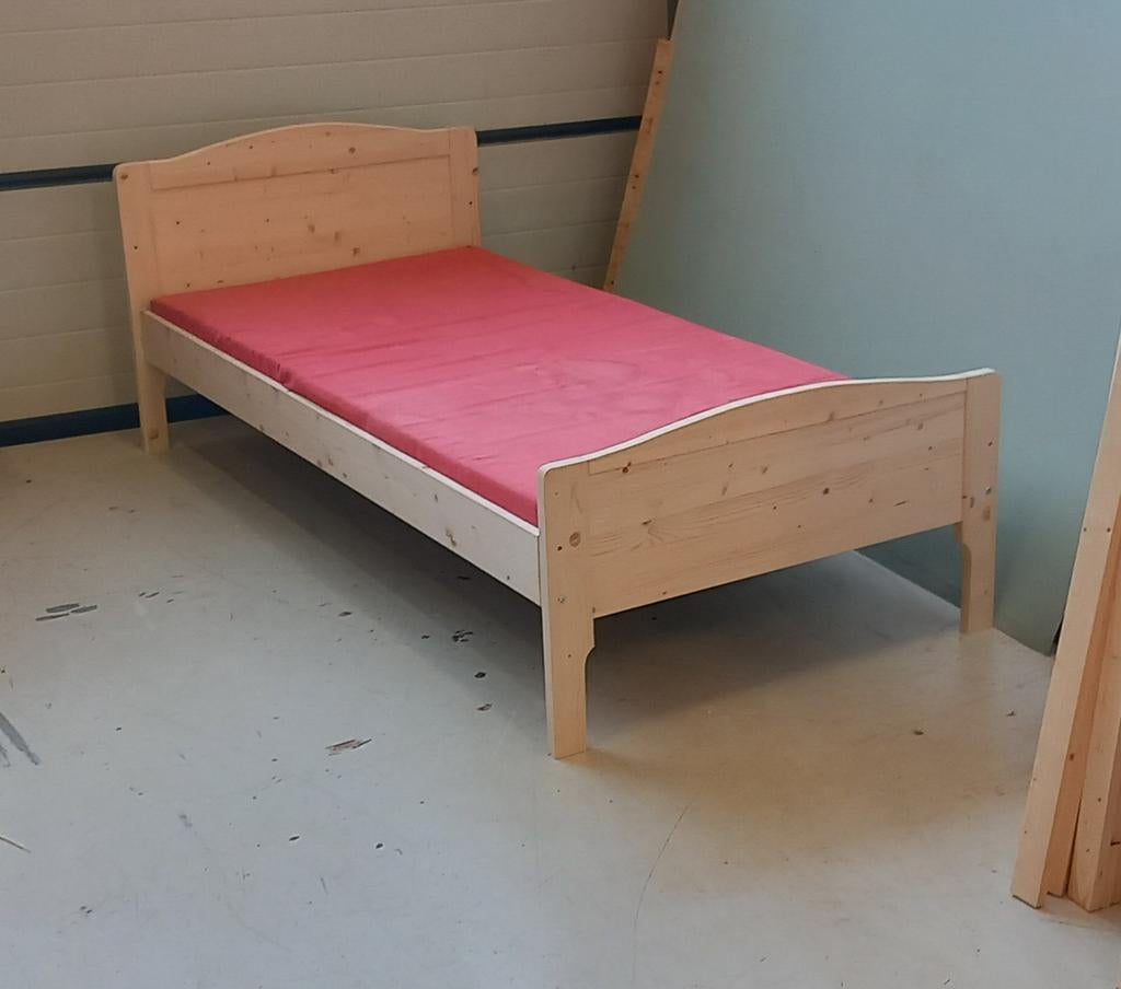 Bed Rosa 90x200 ( alle maten leverbaar), 85 tot 100 cm, Nieuw, 180 cm of meer, Ophalen