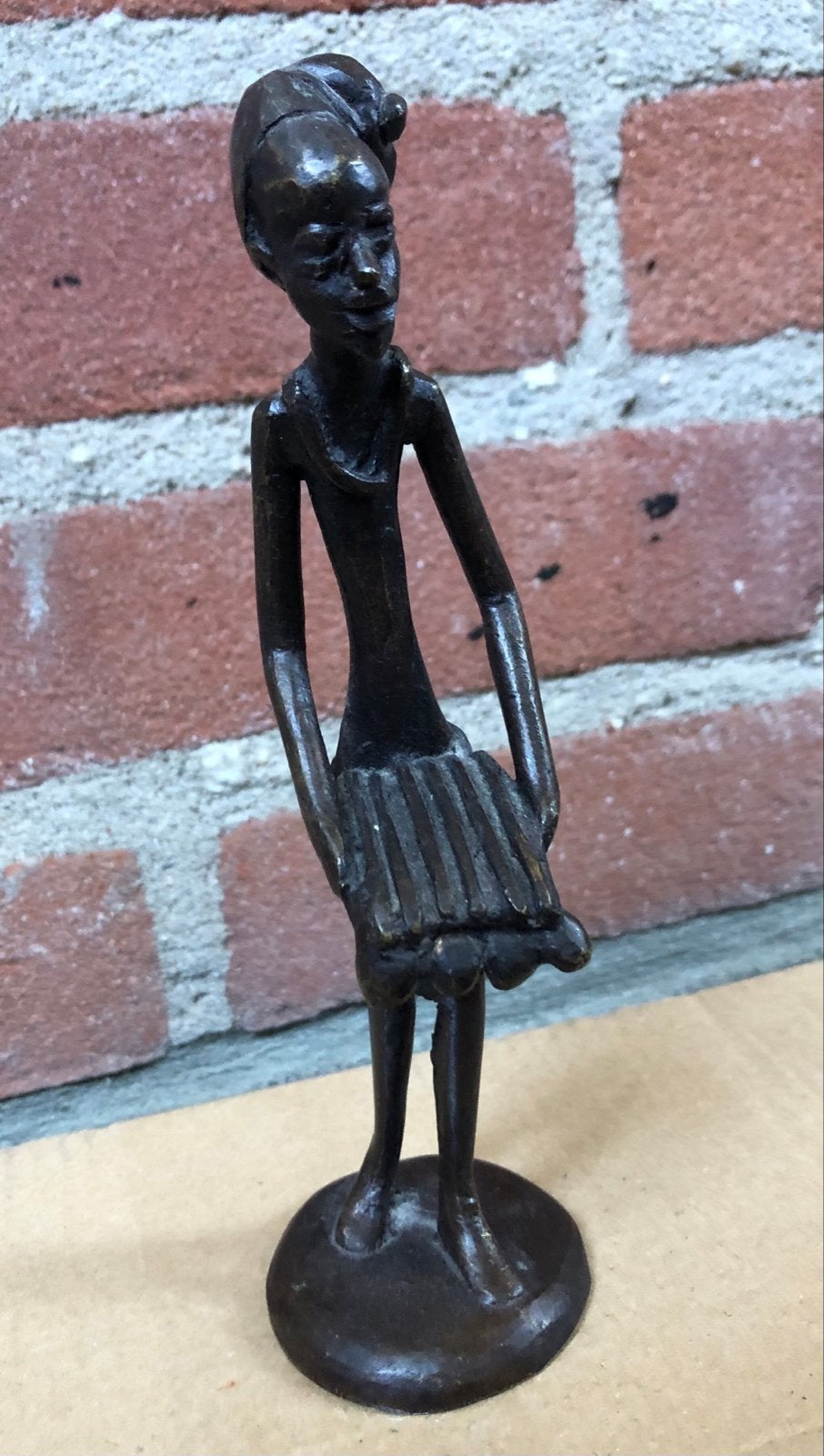 Afrikaans bronzen beeldje H17,7 cm, Antiek en Kunst, Bruin, Afrika, Handgemaakt, Ophalen of Verzenden