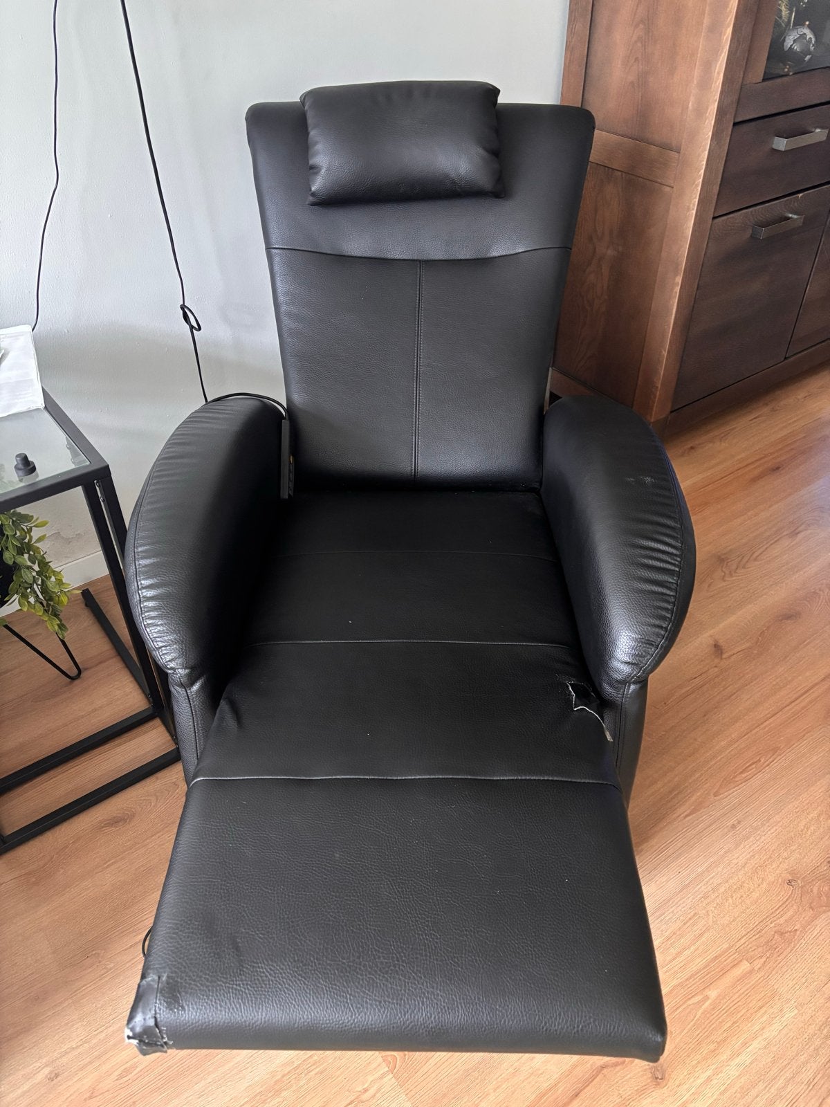 Zwarte leren relaxfauteuil met massage- en verwarmingsfuncti, Ophalen, Gebruikt, Leer, 75 tot 100 cm