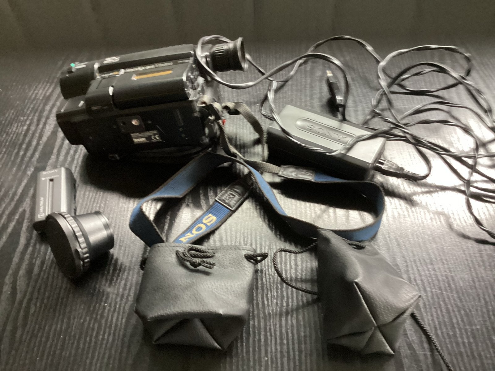 Sony CCD-TRV13DE PAL Video8 XR Handycam Vision Videocamera, Audio, Tv en Foto, Ophalen, Gebruikt, Overige soorten, Sony