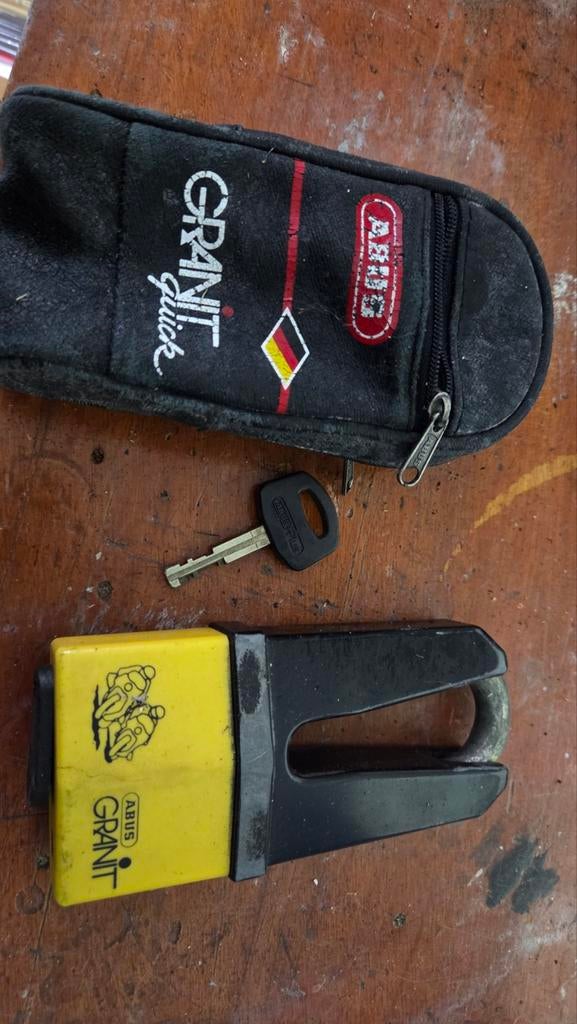 ABUS Granit Quick motorslot met sleutel en hoesje, Motoren, Accessoires | Sloten, Ophalen of Verzenden