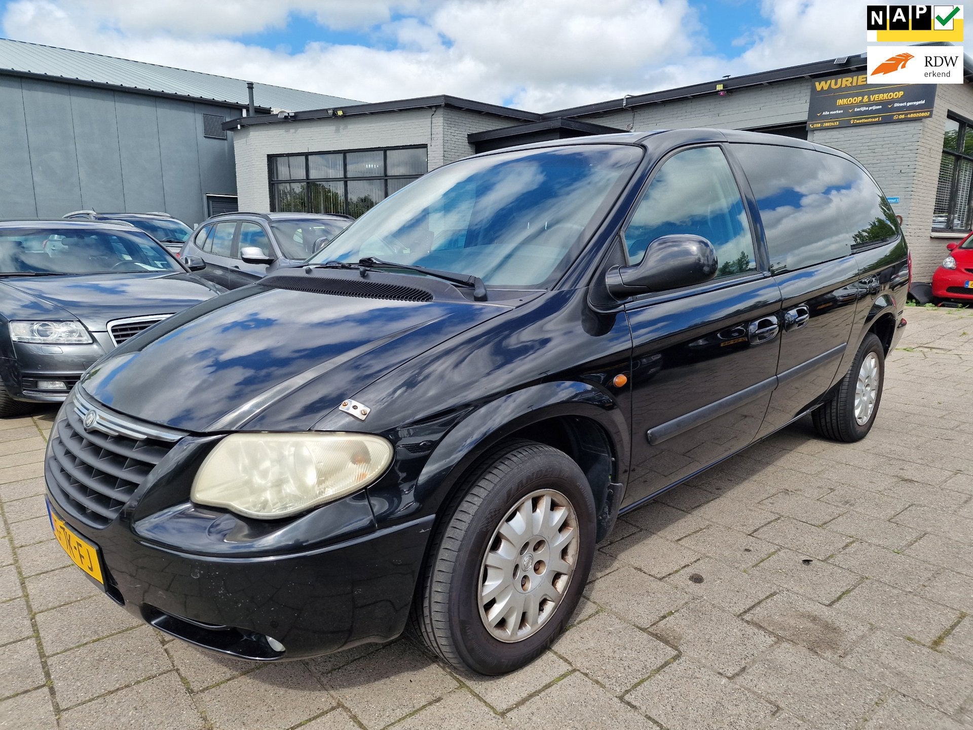 Chrysler GRAND VOYAGER 08/Uitvaart Auto/Apk 05-12-2026, Auto's, 450 kg, Gebruikt, 4 cilinders, Zwart