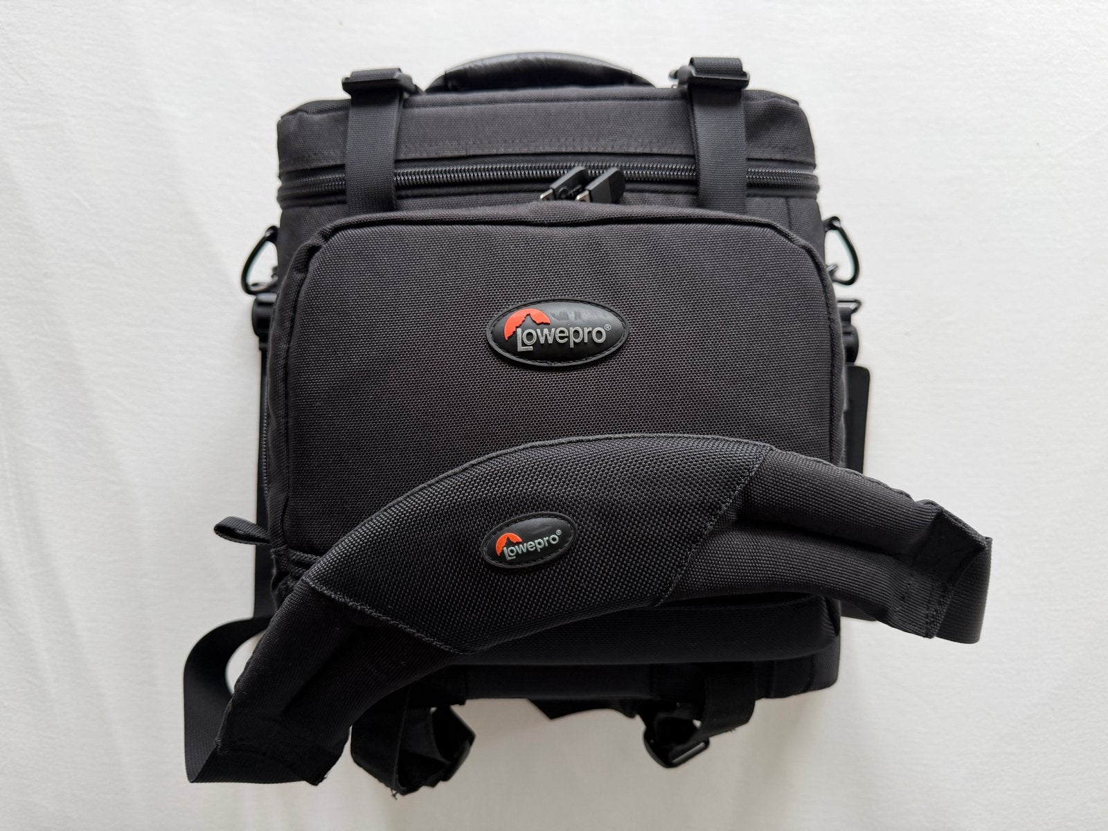 Nieuwe Lowepro Pro Mag 2 AW Schoudertas - Pro Camera Tas, Ophalen of Verzenden, Nieuw, Schoudertas, Lowepro
