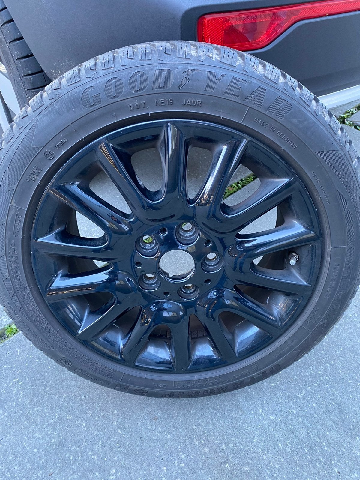 Goodyear winterbanden 195/55 R16 zwart lichtmetalen velgen, Auto-onderdelen, Ophalen, 16 inch, Banden en Velgen, Winterbanden