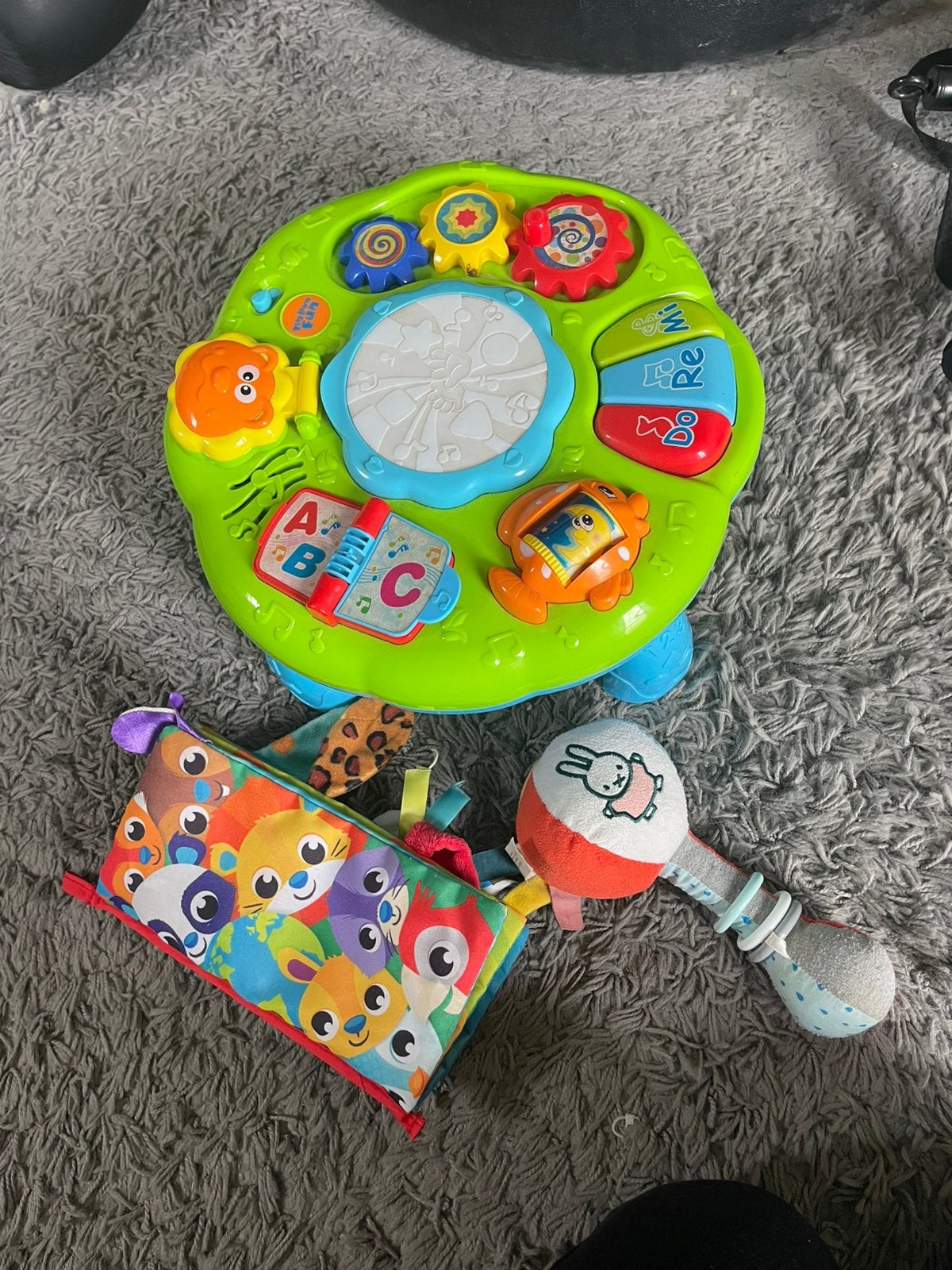 Speeltafeltje, rammelaar en knisperboekje, Ophalen, Gebruikt, Rammelaar, Met licht