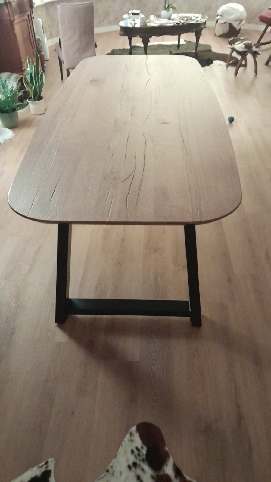 Eetkamertafel met metalen onderstel, Huis en Inrichting, Tafels | Eettafels, Ophalen, 100 tot 150 cm, 200 cm of meer, Zo goed als nieuw