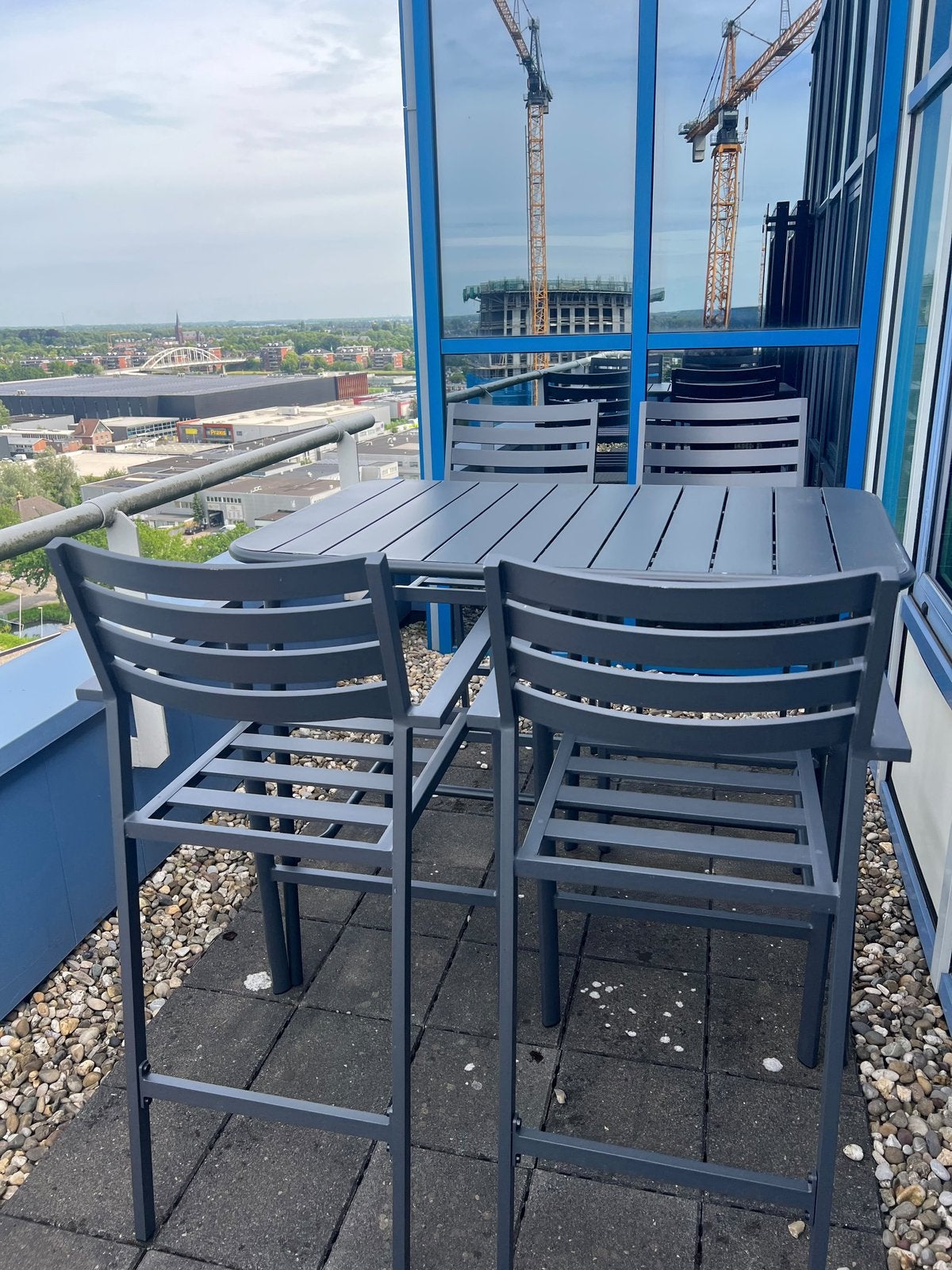 Barset, Ophalen, 4 zitplaatsen, Aluminium, Zo goed als nieuw