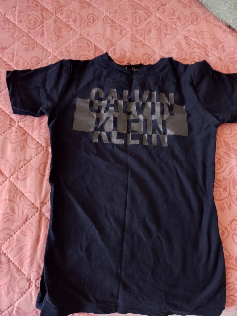2 x Calvin klein shirts 98, Zo goed als nieuw, Shirt of Longsleeve, Jongen, Calvin Klein
