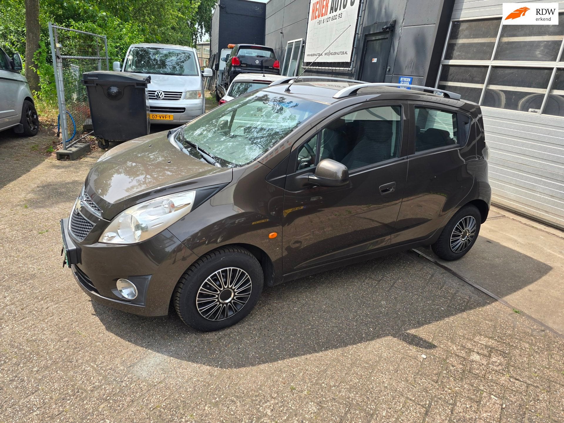 Chevrolet Spark 1.0 16V LT 5 DEURS NW APK BEURT AIRCO, Auto's, Chevrolet, Voorwielaandrijving, Stof, Gebruikt, Zwart