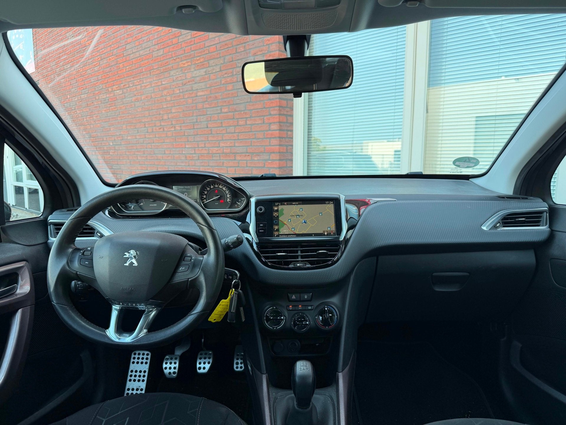 Peugeot 2008 1.2 PureTech Active / Riem vv / Navi / Airco /, Auto's, Voorwielaandrijving, Stof, 1199 cc, Met garantie (alle)