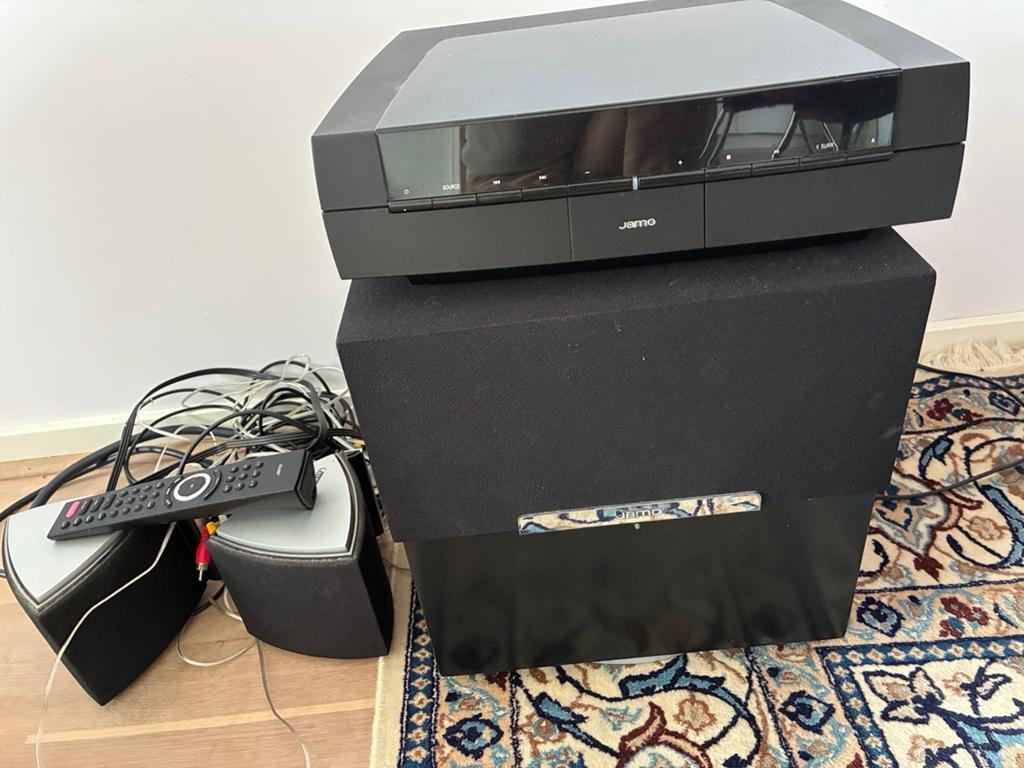 JAMO Home Cinema Set: Subwoofer A400 SUB, 2x A402 speakers, Audio, Tv en Foto, Home Cinema-sets, Overige merken, Gebruikt, 2.1-systeem