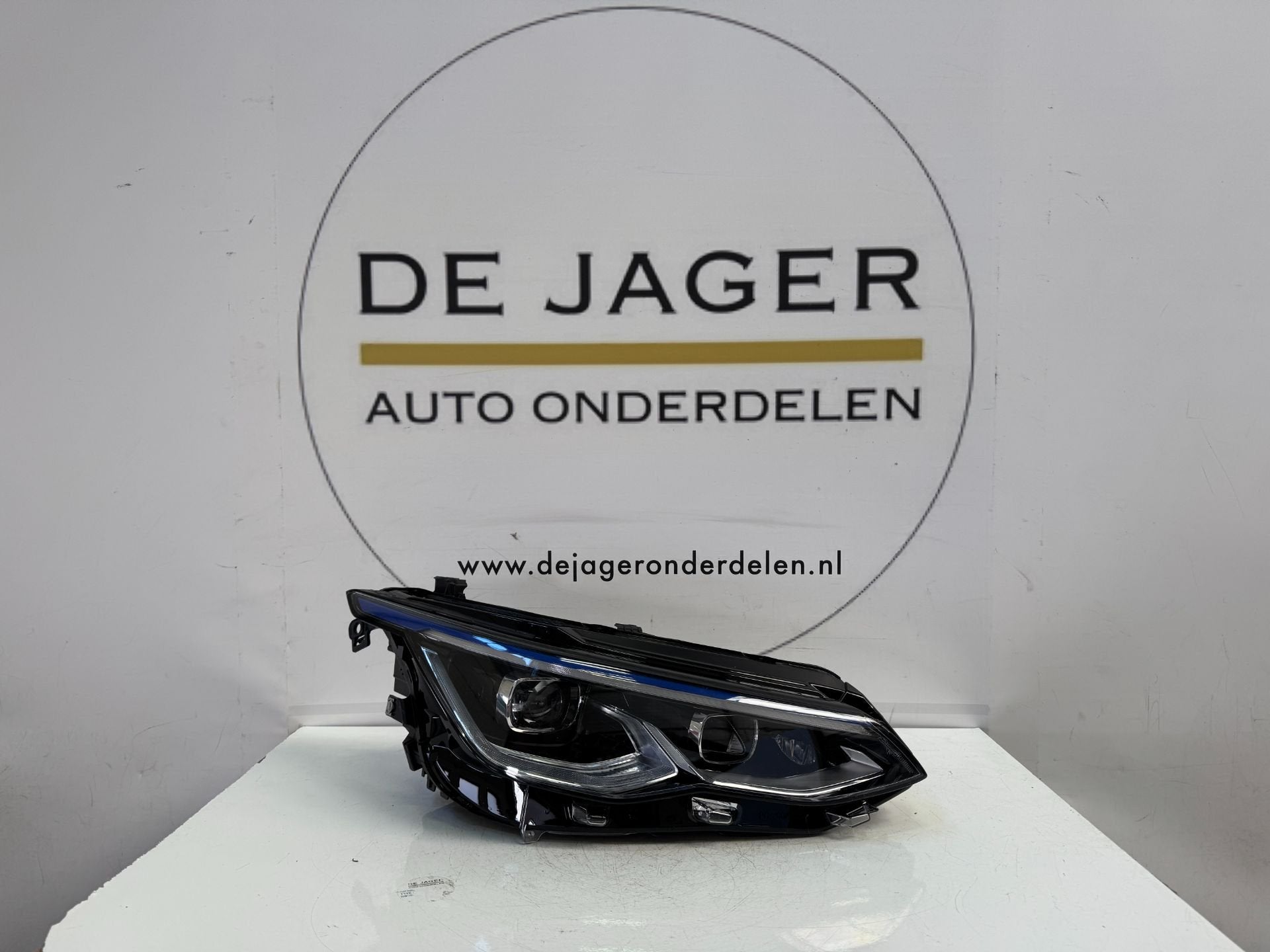 VW GOLF 8 VIII GTE FULL LED IQ KOPLAMP 5H1941036L RECHTS, Gebruikt, Volkswagen, Volkswagen AG, Berliner Ring 2
38440  Wolfsburg, DE